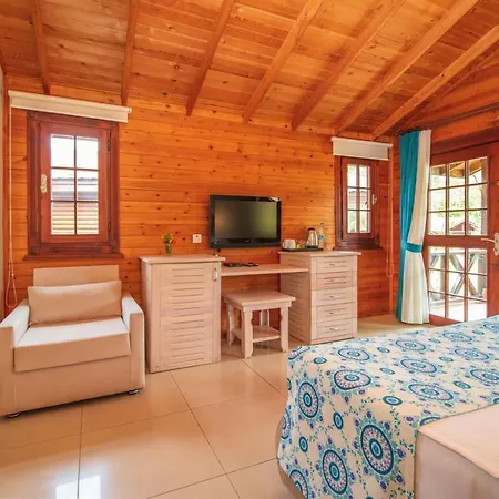 Resort The Bay Club 5*