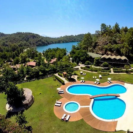 Resort The Bay Club Yanıklar