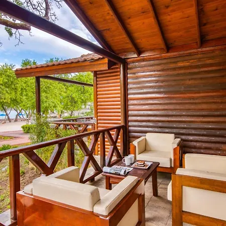 The Bay Club Курортный комплекс 5*