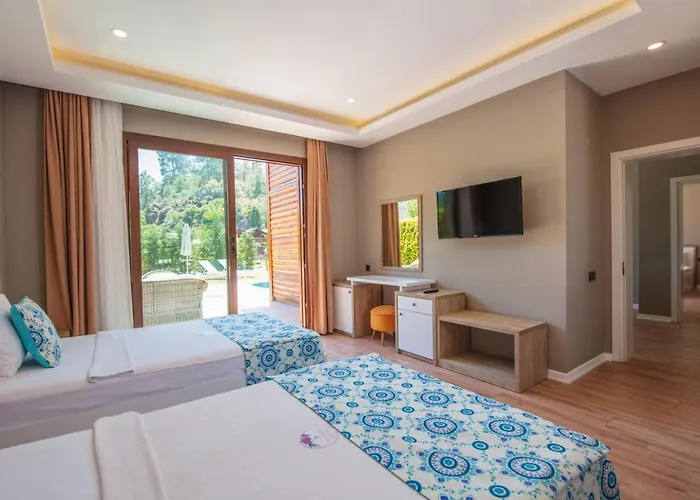 אתר נופש The Bay Club