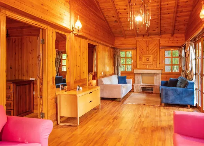 The Bay Club Yanıklar