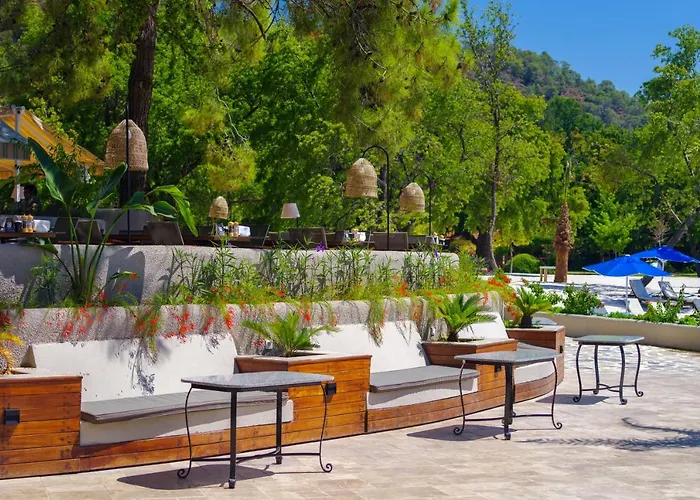 אתר נופש The Bay Club