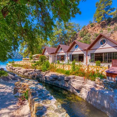 The Bay Club Θέρετρο Yanıklar