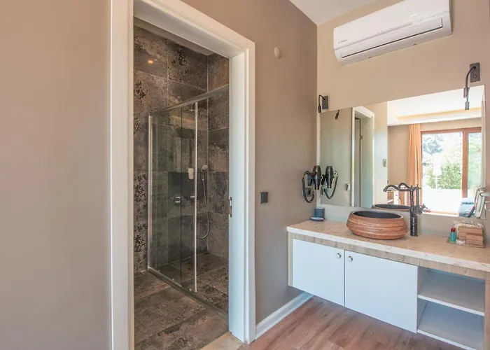 The Bay Club Θέρετρο 5*