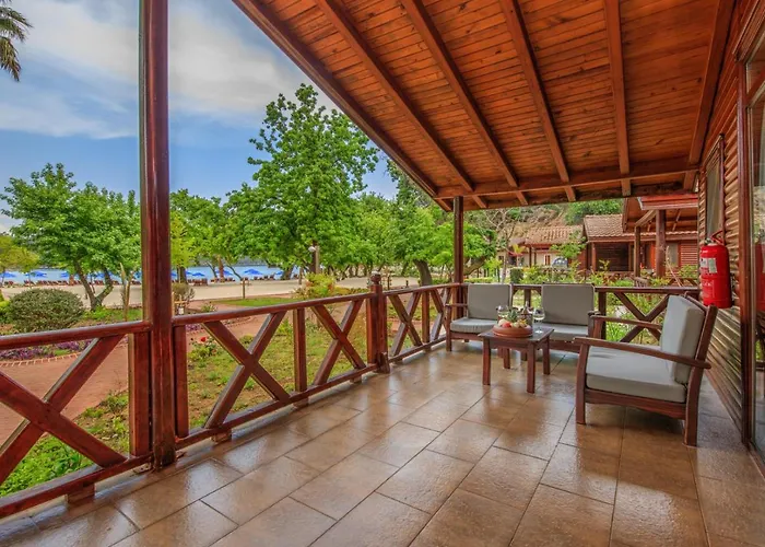 The Bay Club Yanıklar