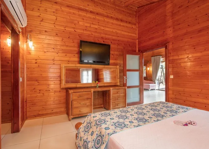 The Bay Club Yanıklar